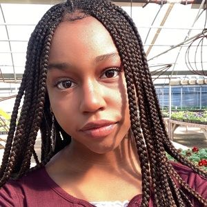 Meet your Posher, Kaitlyn